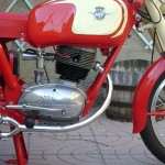 mv-agusta-150-rs-panna-e-rosso-2